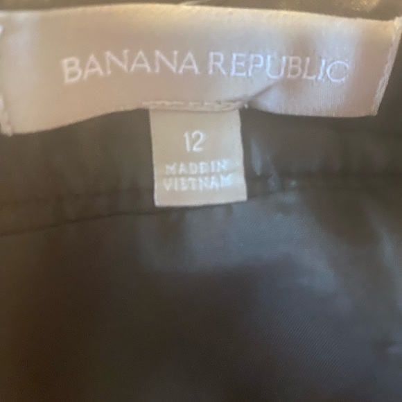 Women’s wool skirt, Banana Republic, size 12 - Picture 4 of 6